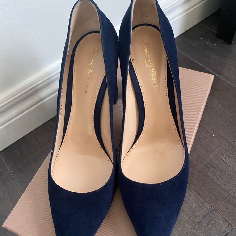 Gianvito Rossi Piper 85 Blue Suede Block Heels - Picture 2 of 8